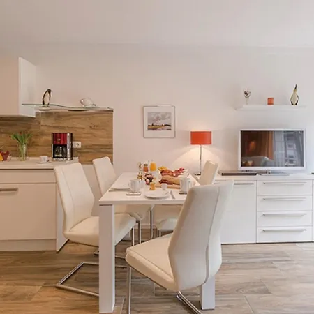 Les Belles, Haus Davide, Fw Exclusive, Whg 7