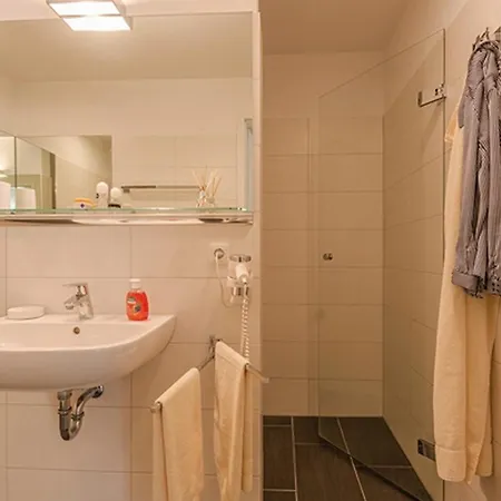 Les Belles, Haus Davide, Fw Exclusive, Whg 7 *